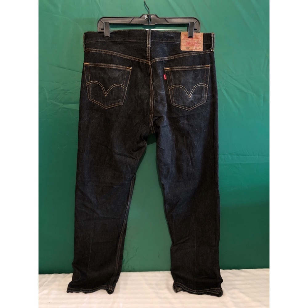 Levi 501 Dark Wash 38x34